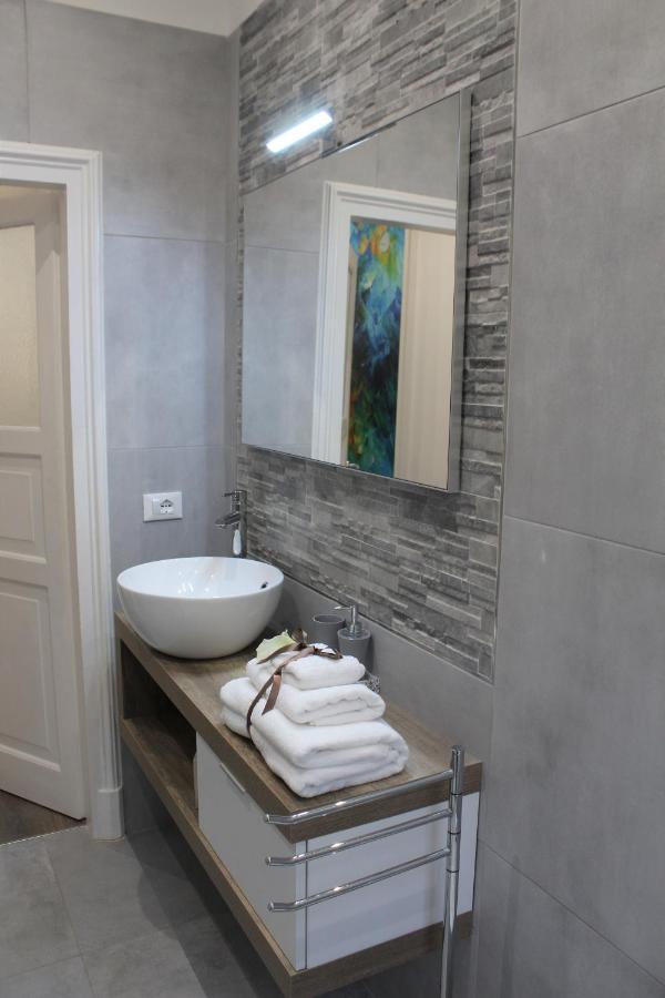 Appartamento Biancospino - Maison Louise Bologna, Sant'Orsola Ngoại thất bức ảnh